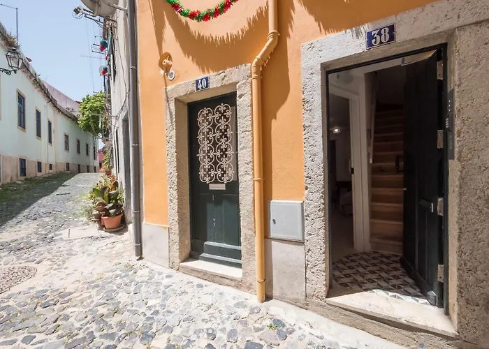 Rooftop In Alfama - Little Triplex * Lisboa