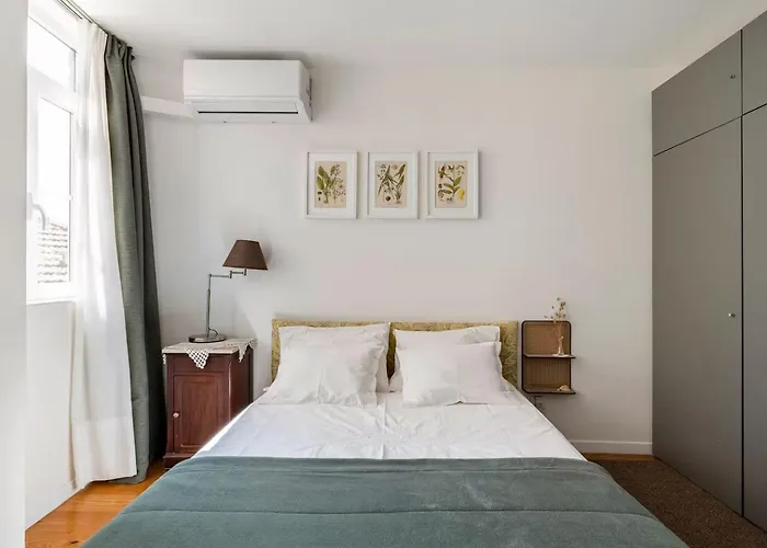 Rooftop In Alfama - Little Triplex Apartment Lissabon